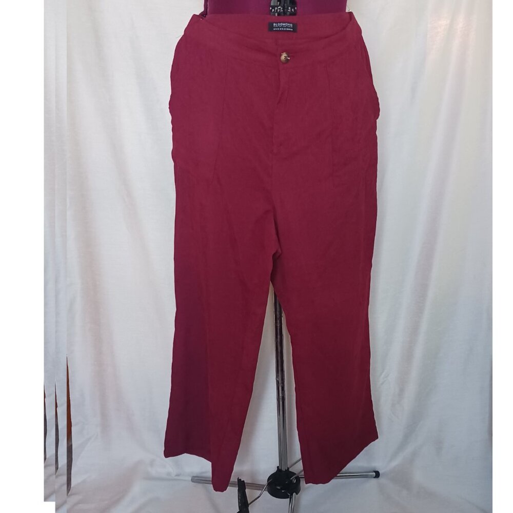 BloomChic Red Corduroy High Waisted Pants Size 14/16
